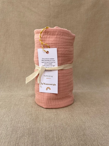 Rebozo de muselina rosa La Bienvenida